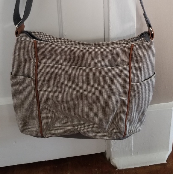 THIRTY ONE CROSSBODY BAG/PURSE - Picture 1 of 3